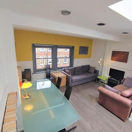 Stylish Apartment Near Carnaby Street, Sleeps 4. London Exterior foto