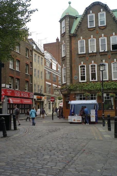 Stylish Apartment Near Carnaby Street, Sleeps 4. London Exterior foto